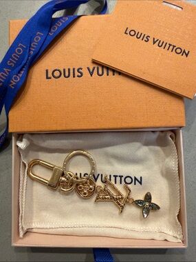 LOUIS VUITTON | ✨NEW✨ Wonder of the Sea Key Ring and Bag Charm